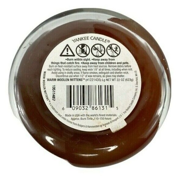 Yankee Candle Warm Woolen Mittens 22oz Jar Candle Half Used HTF Retail Label - Picture 4 of 4